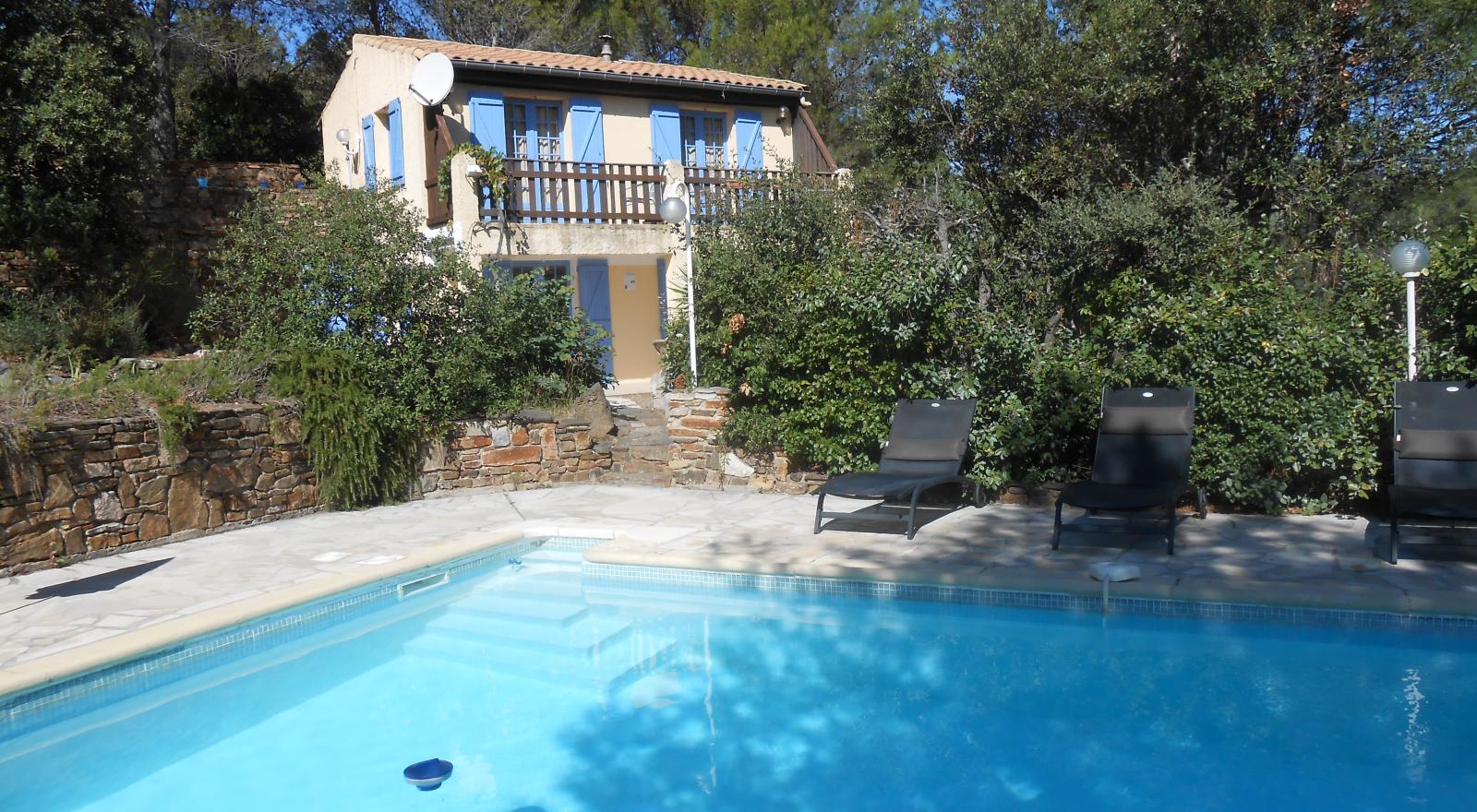 Maison de campagne avec piscine à louer dans l'Hérault ...